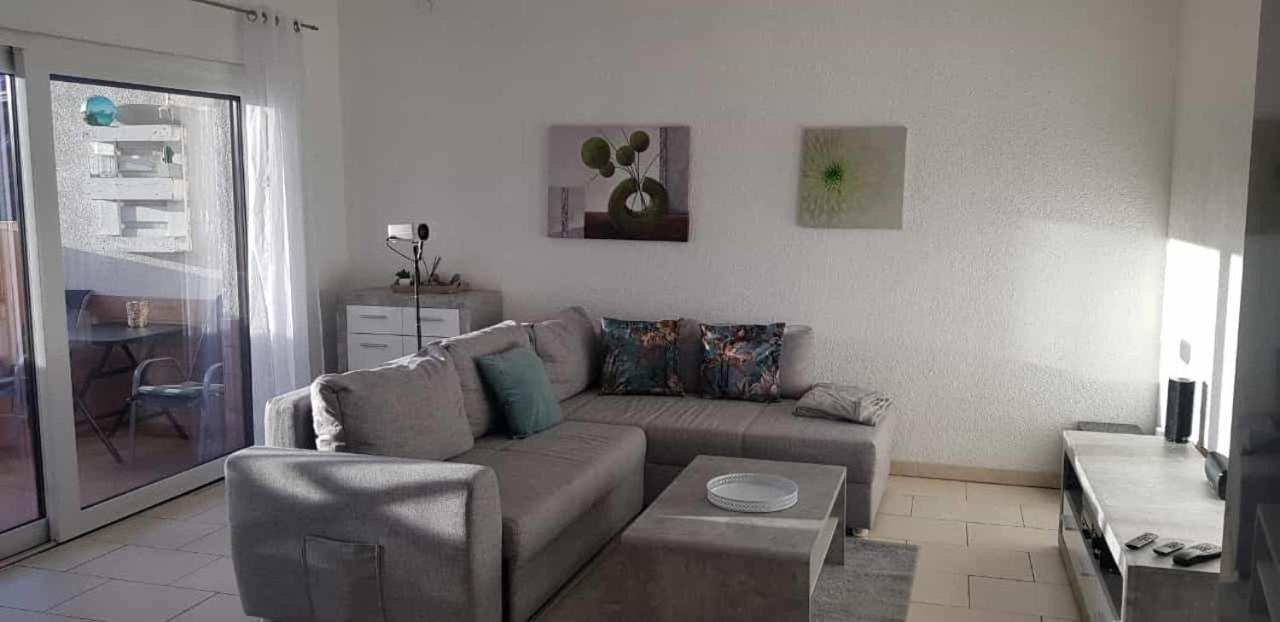 Easystay#4 Home Cinema Ferienwohnung In Kliniknaehe Mit Balkon, Boxspringbett & Netflix Bad Oeynhausen Exterior photo